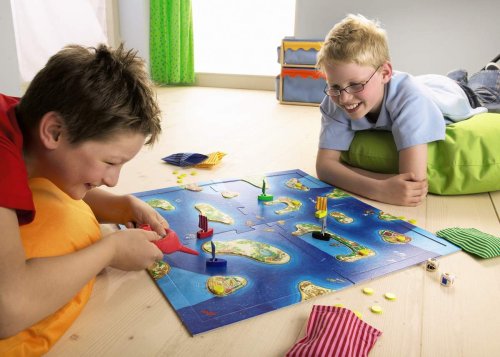 Analog Games. Brettspiele, Kartenspiele, Würfelspiele.