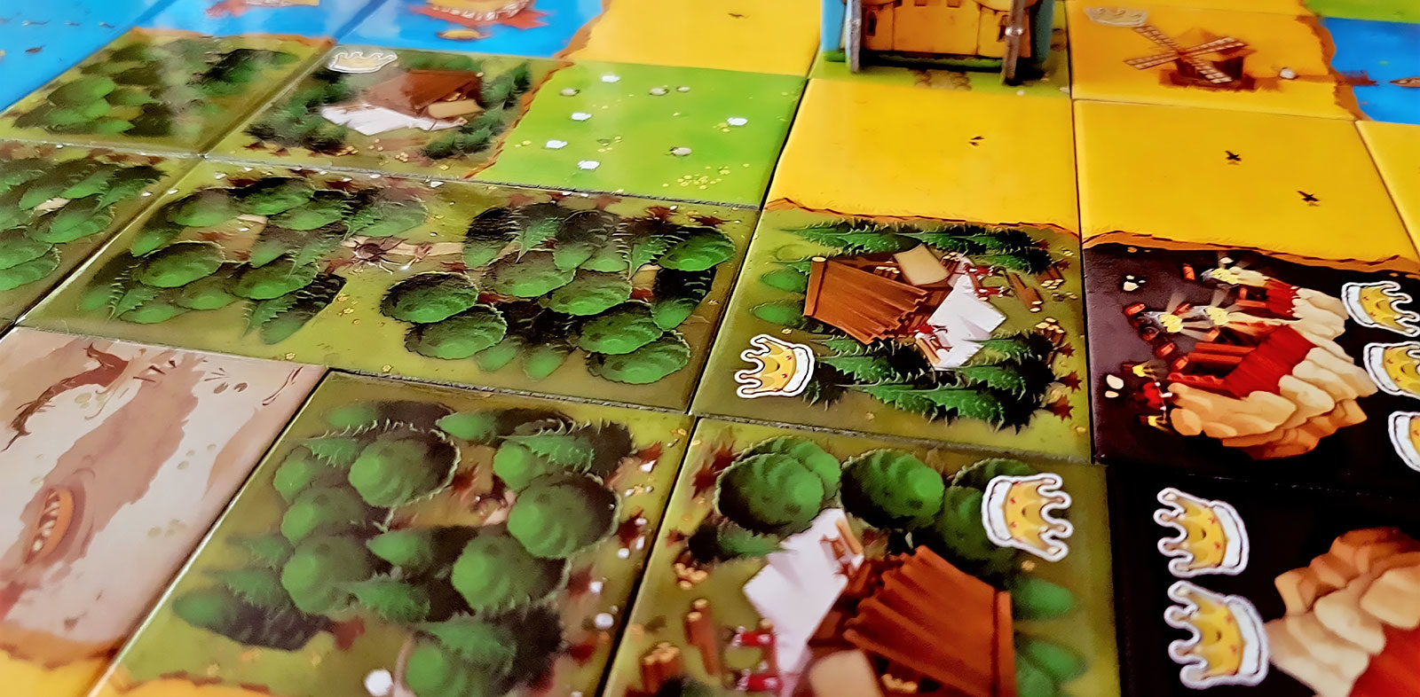 Analog Games. Brettspiele, Kartenspiele, Würfelspiele.